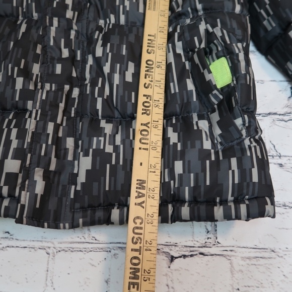 Xersion Puffer Jacket size medium (10-12) Kids multicolor - Picture 13 of 15